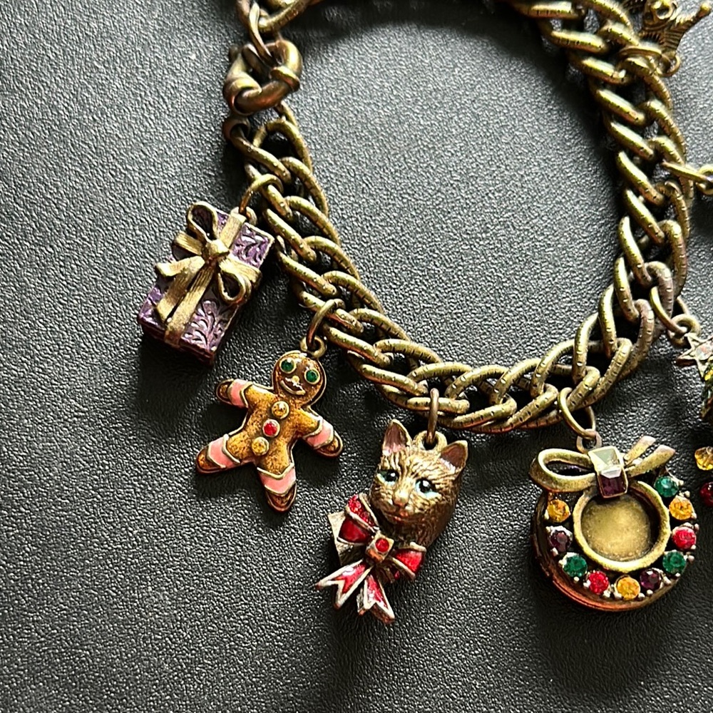 Sweet Romance Christmas Carol Charm Bracelet Charming Charms - Picture 6 of 11